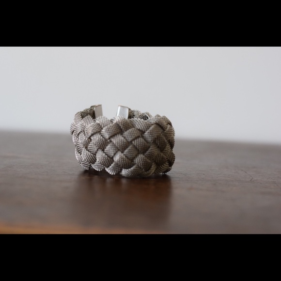 Metal braided bracelet - Picture 1 of 1